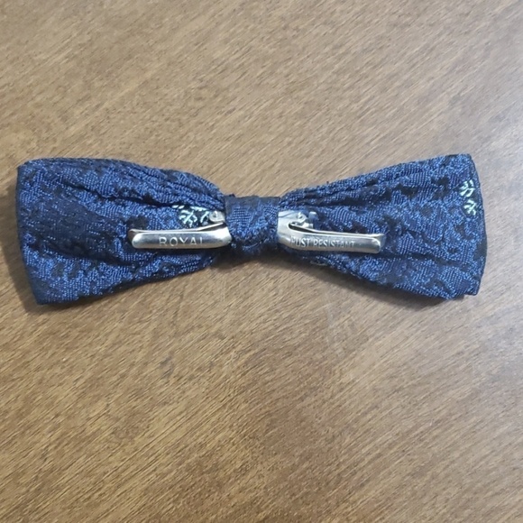 VINTAGE Royal Clip On Bow Tie Navy & Black Antique - Picture 3 of 8